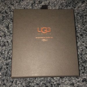 UGG Sheepskin care kit